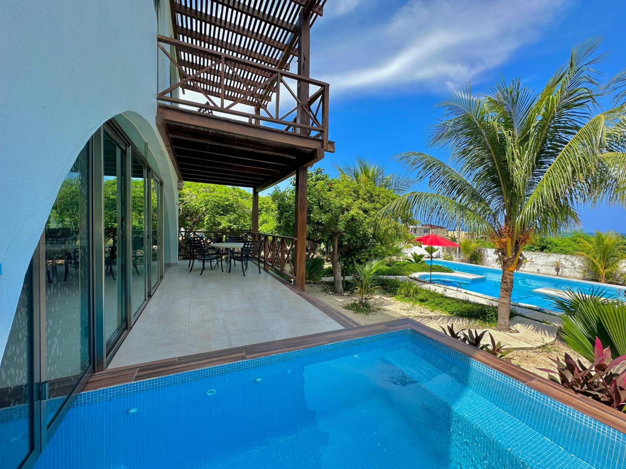 Villas Amanecer By Andiani Travel Isla Mujeres Exteriör bild